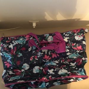 Cute zip bag. Nwot. Perfect bundle item